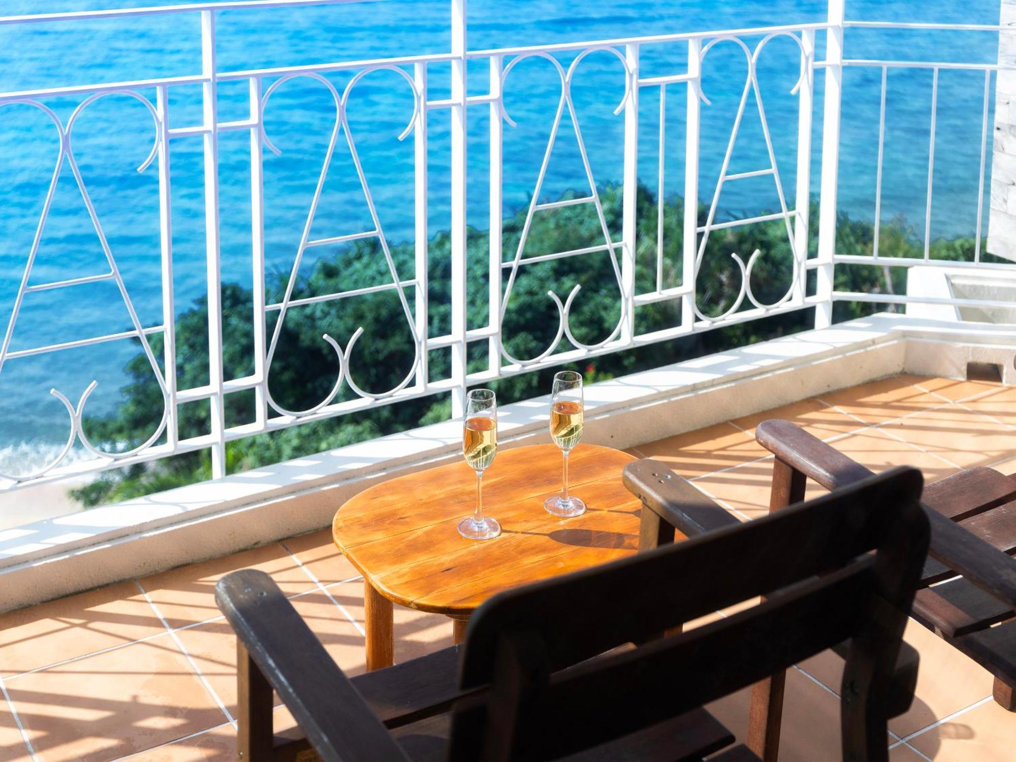 Umi No Terrace Yomitan Toya Hotel Ngoại thất bức ảnh